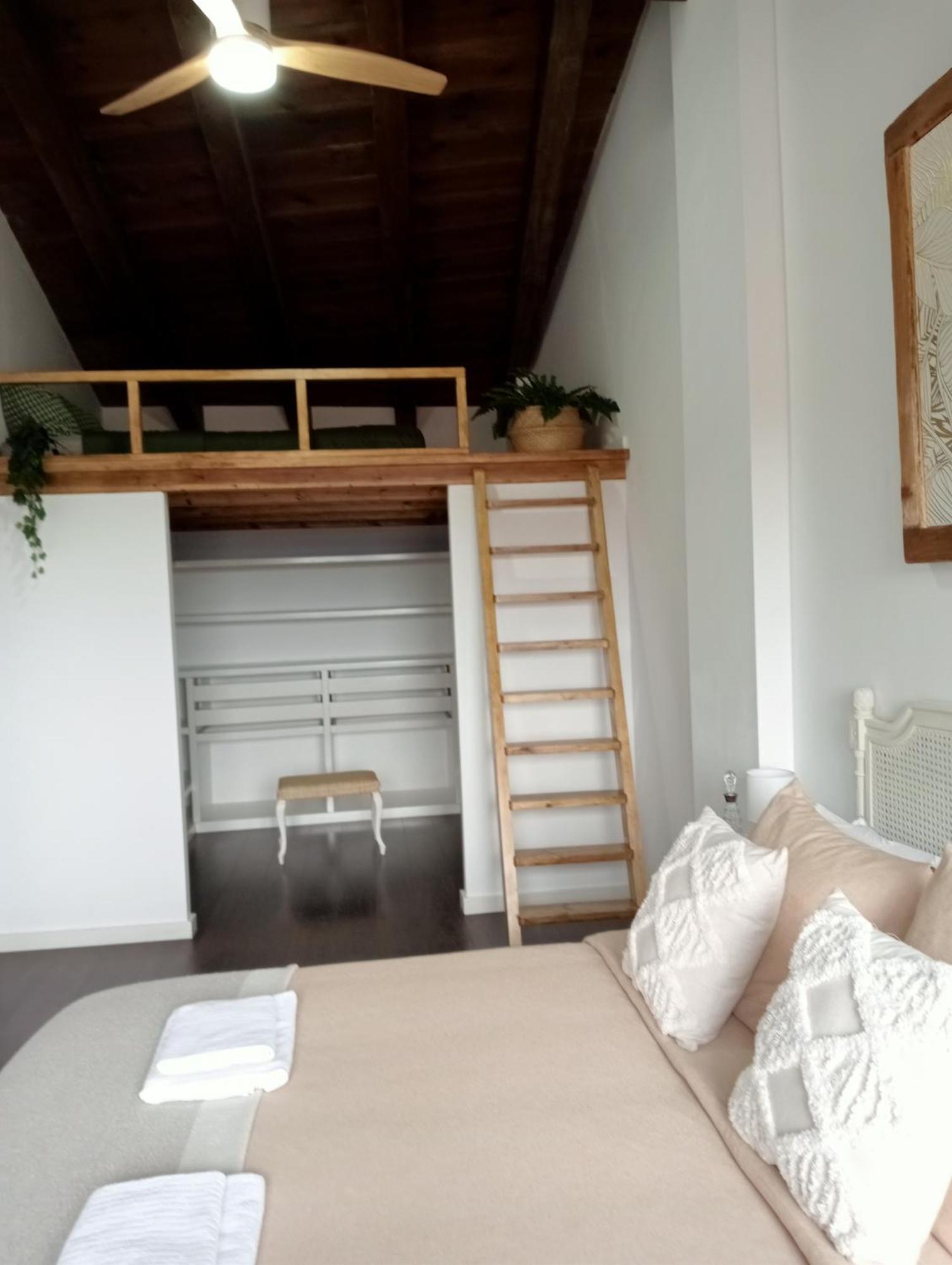 Casa Rural Alegre Ла Фреснеда Екстериор снимка